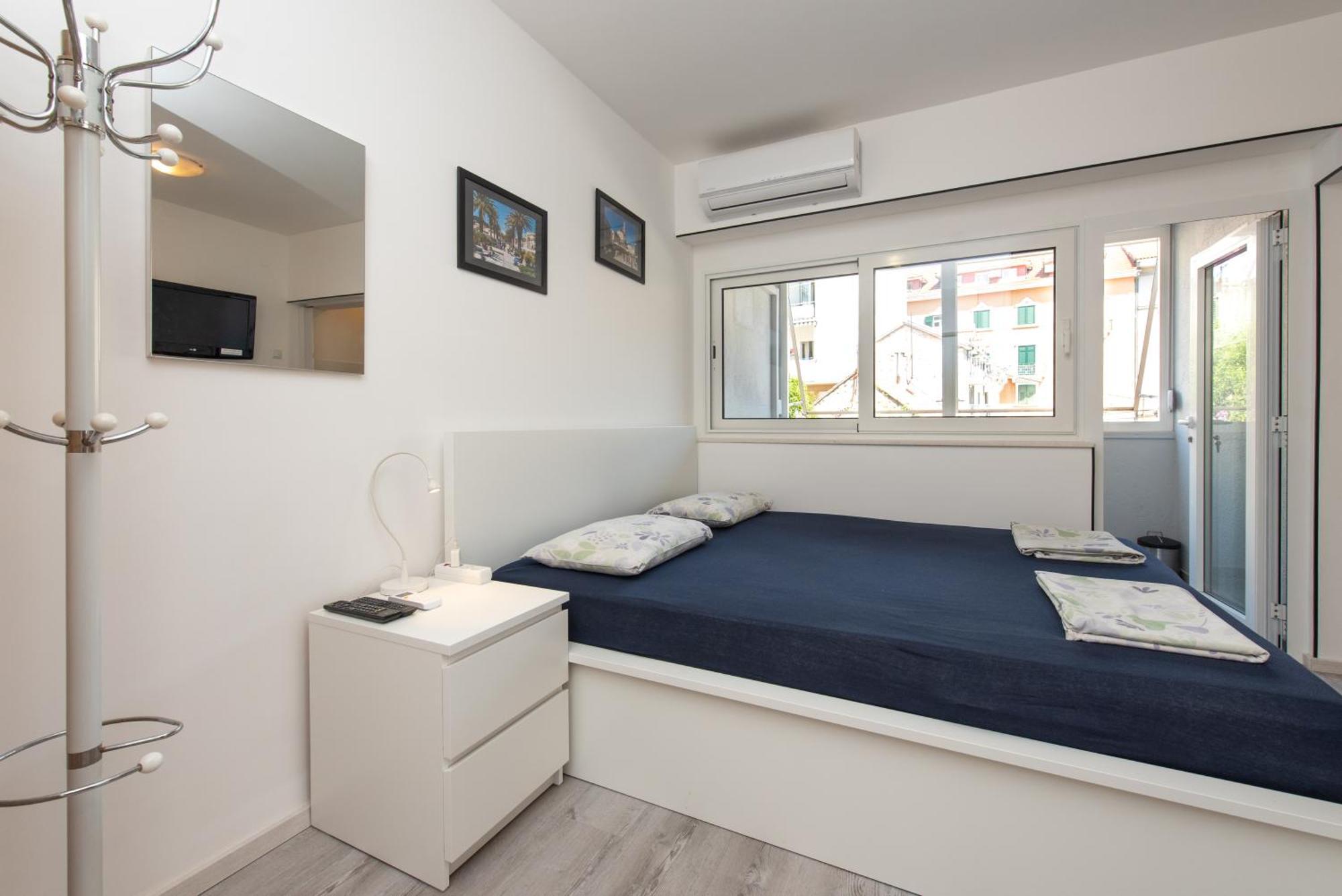 Laghanini Apartments Split Exterior photo
