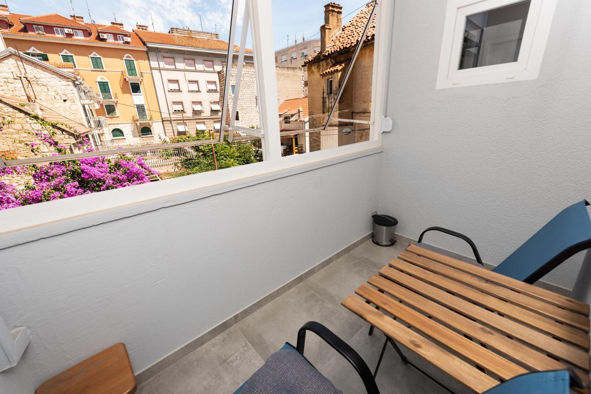 Laghanini Apartments Split Exterior photo